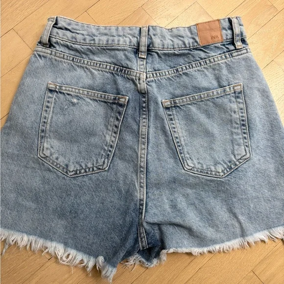 Zara Blue Jean Shorts Distressed High-Waisted - Picture 2 of 3